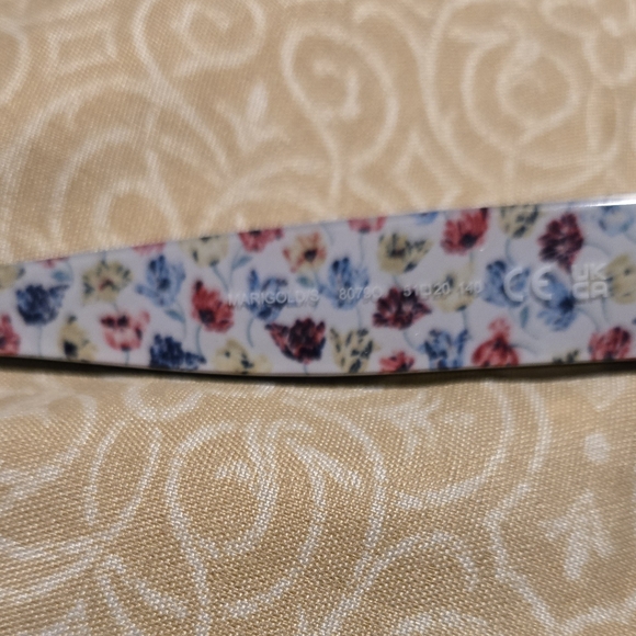 Kate Spade Floral Sunglasses with Case - Picture 7 of 11